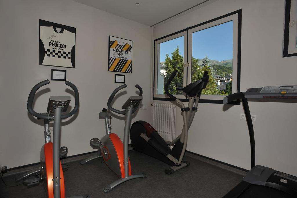 Logis Hotel Le Miramont Argelès-Gazost Εξωτερικό φωτογραφία